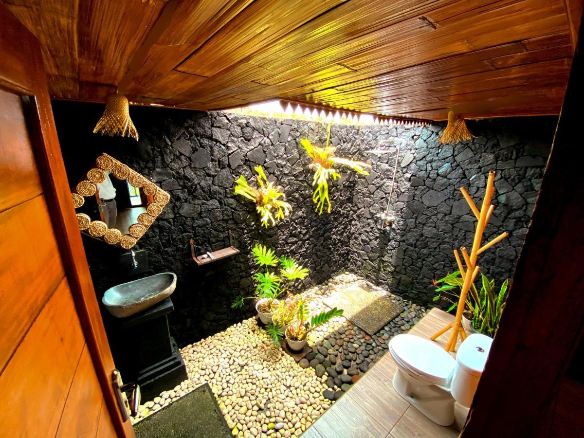 Pinggan Caldera Bed and Breakfast Baturaja  Exteriör bild